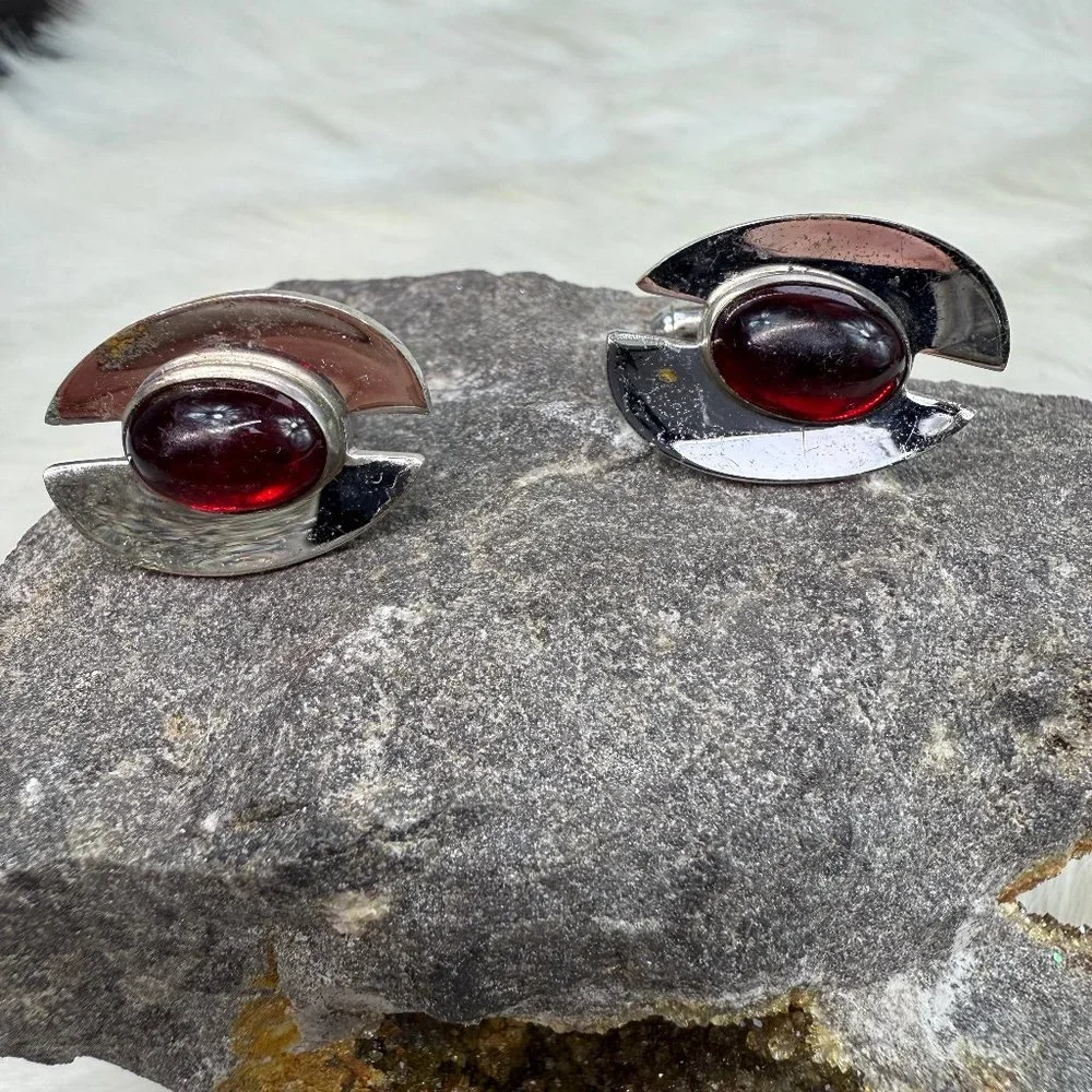 Vintage Anson Silver Tone Oval Red Cab Cuff Links